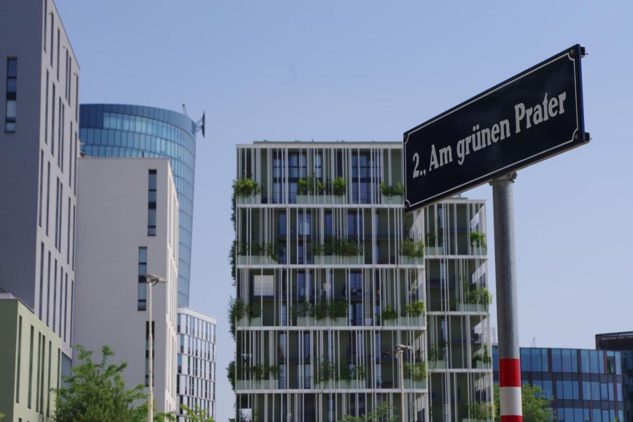 Easy Flat Green Prater Vienna Exterior photo