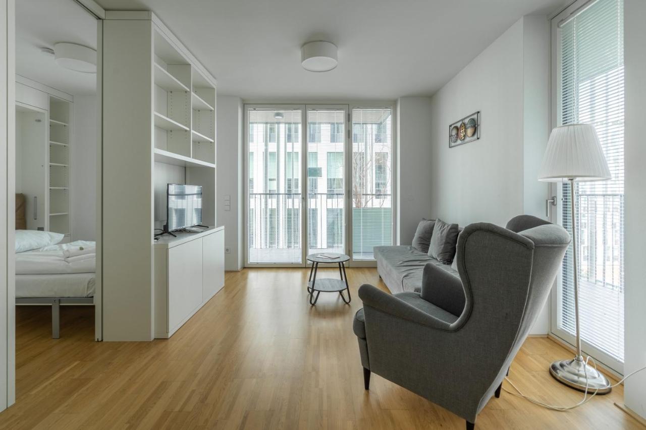 Easy Flat Green Prater Vienna Exterior photo