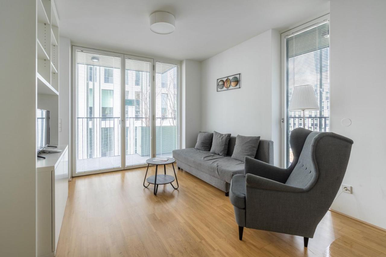 Easy Flat Green Prater Vienna Exterior photo