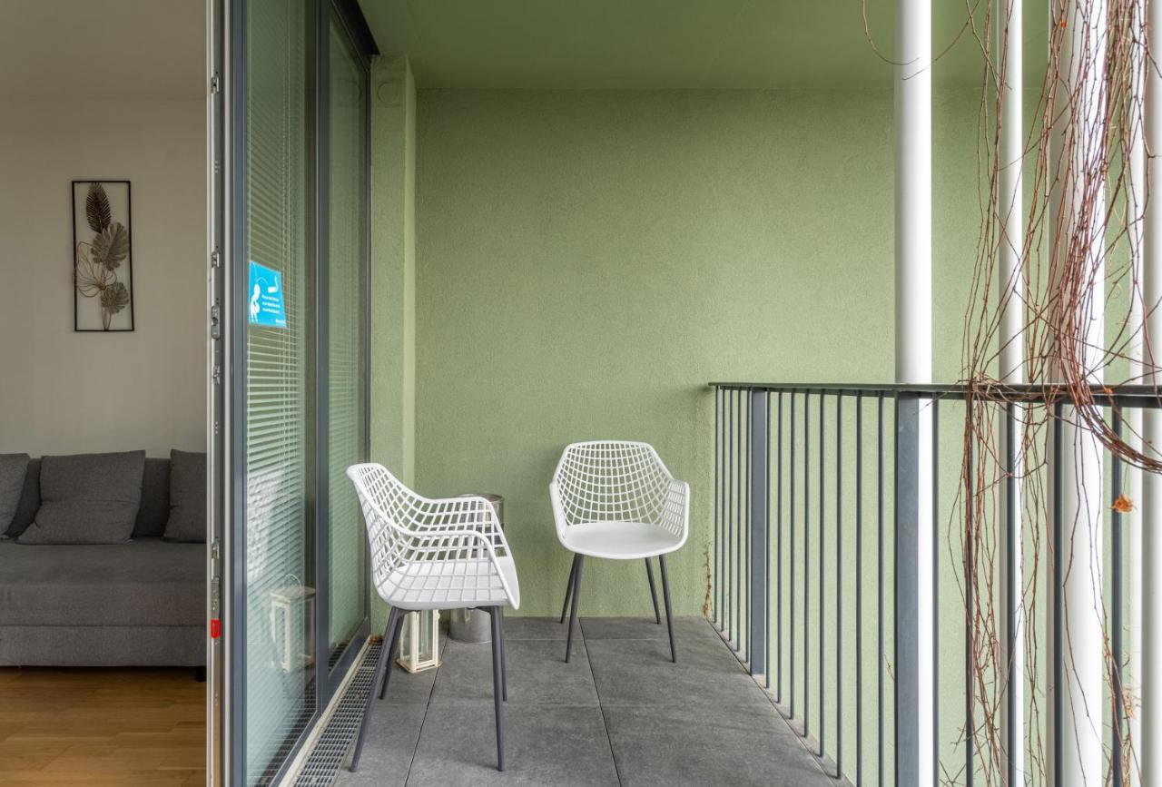 Easy Flat Green Prater Vienna Exterior photo